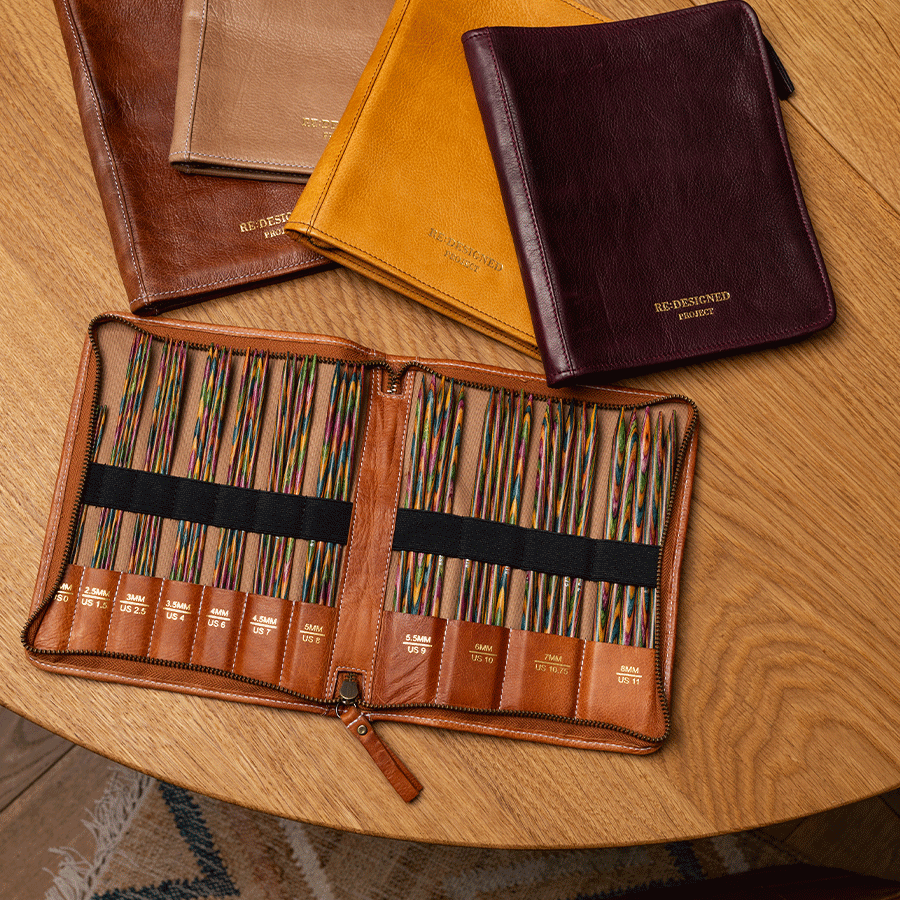 Project 103 - Strømpepindeetui - PRESALE