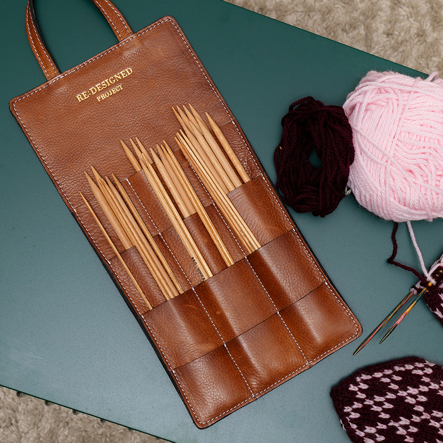 Project 127 - Strømpepindeetui FORUDBESTILLING
